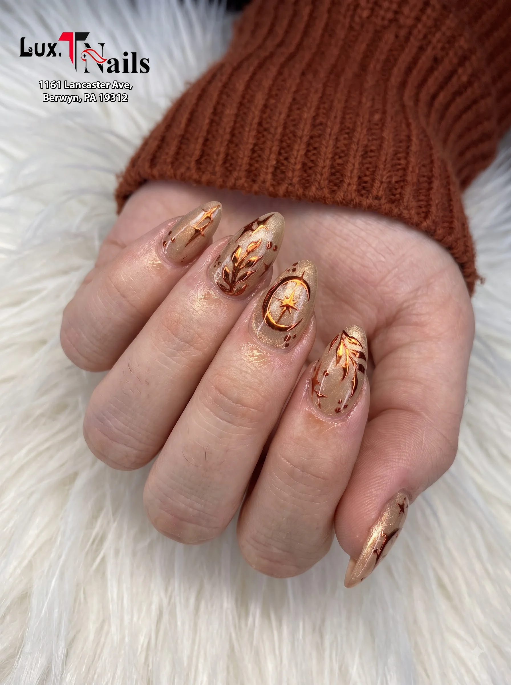  Lux.T Nails